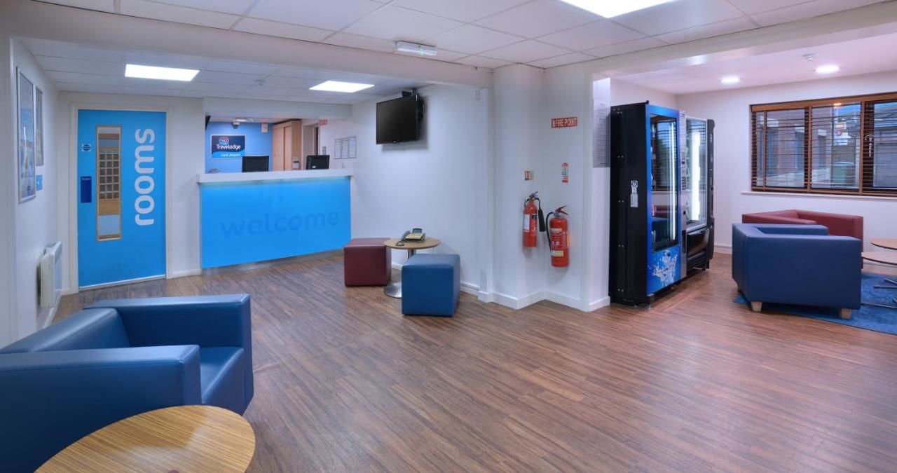 Отель Travelodge Cork Корк-7